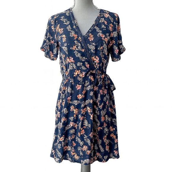 Sienna Sky Blue Floral Dress - Size Medium - Picture 1 of 6